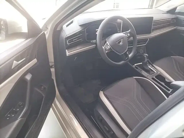 Jetta VA7 — Фото автомобиля 15