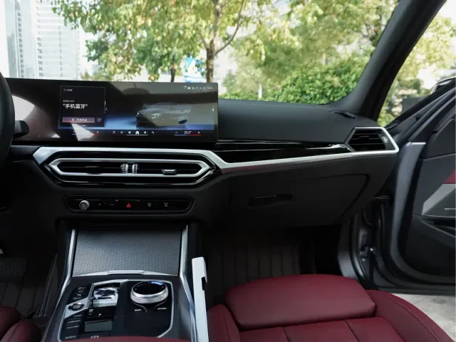 BMW 3 Series — Фото автомобиля 24