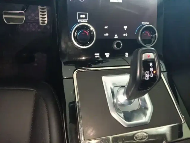 Land Rover Range Rover Evoque — Фото автомобиля 13