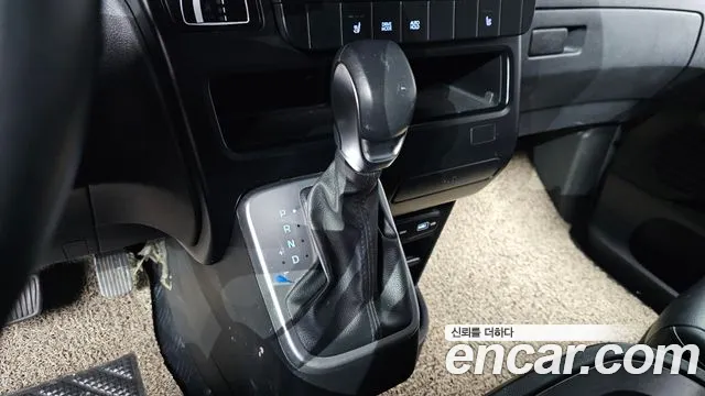 Hyundai Staria — Фото автомобиля 9