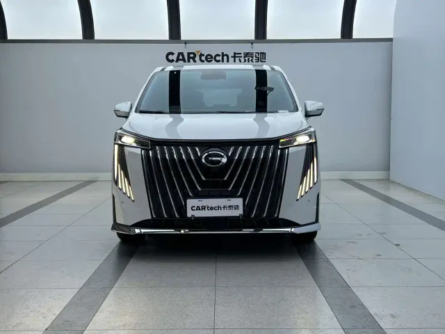 GAC Trumpchi M8 — Фото автомобиля 2