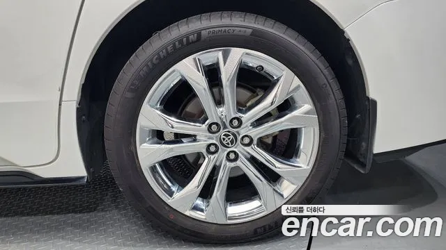 Toyota Sienna — Фото автомобиля 17
