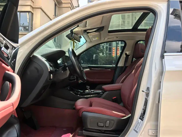 BMW X3 — Фото автомобиля 4