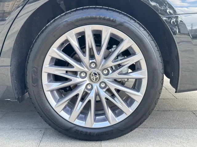 Toyota Avalon — Фото автомобиля 19
