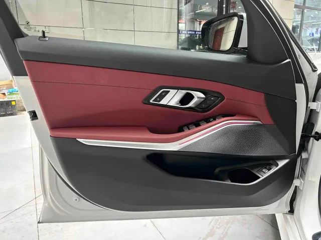 BMW 3 Series — Фото автомобиля 14