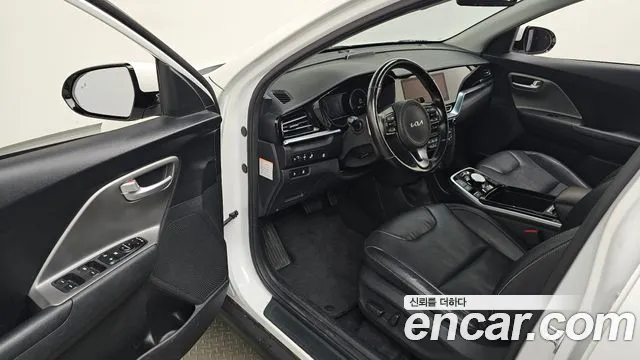 Kia Niro Niro Plus Earth — Фото автомобиля 10
