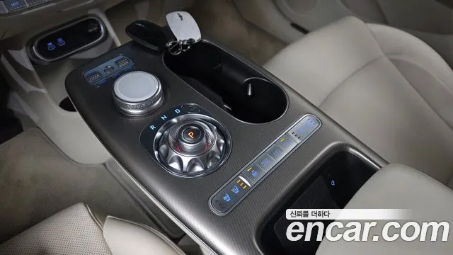 Genesis GV60 — Фото автомобиля 9
