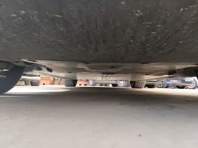 Tesla Model Y — Фото автомобиля 22