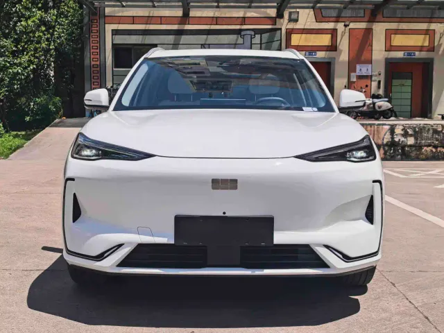 Geely Galaxy E5 — Фото автомобиля 2