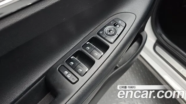 Hyundai Grandeur Новый Grandeur IG — Фото автомобиля 26