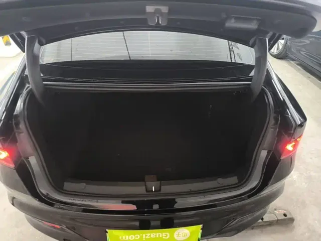 BYD Qin PLUS — Фото автомобиля 18