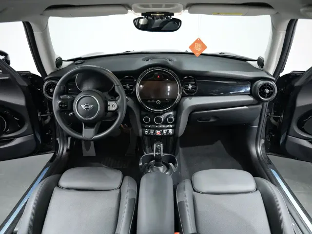 MINI Hatch — Фото автомобиля 4