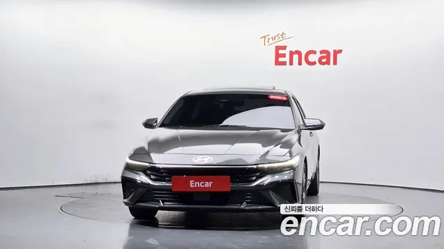 Hyundai AVANTE Новый Avante (CN7) — Фото автомобиля 3