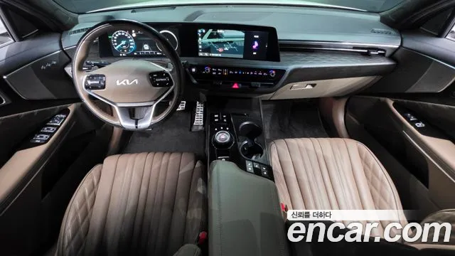 Kia K8 Hybrid — Фото автомобиля 10