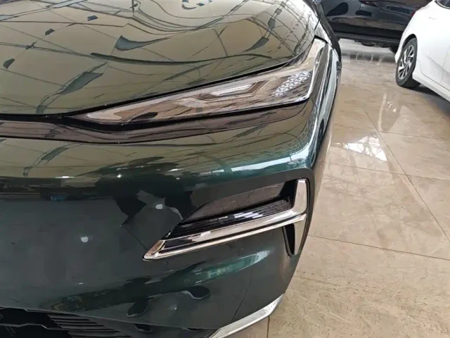 Geely Galaxy Xingyao 8 — Фото автомобиля 23