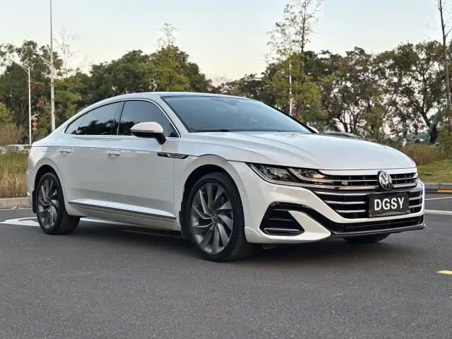 Volkswagen CC — Фото автомобиля 3