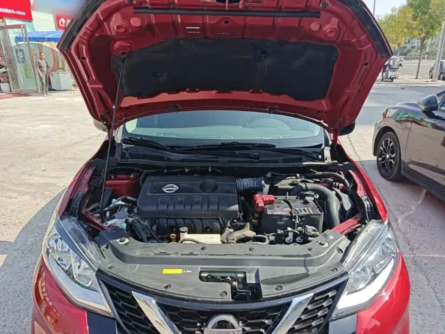 Nissan Tiida — Фото автомобиля 19