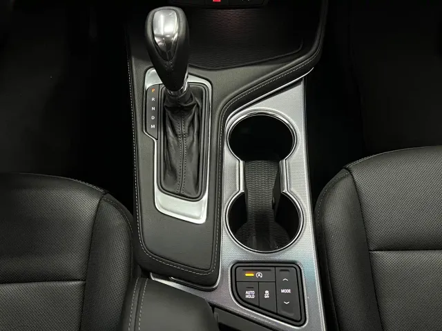 Cadillac CT4 — Фото автомобиля 15
