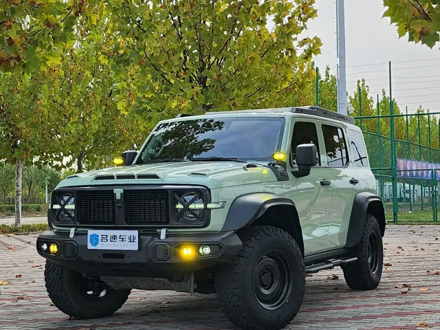 Фотография автомобиля — Tank 300