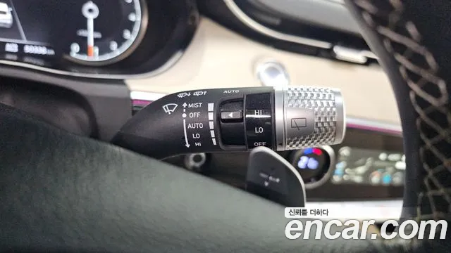 Genesis GV70 — Фото автомобиля 24