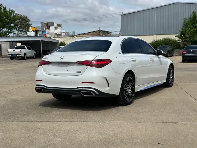 Mercedes-Benz C-Class — Фото автомобиля 10