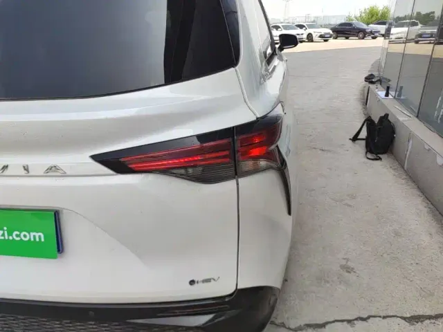 Toyota Granvia — Фото автомобиля 7