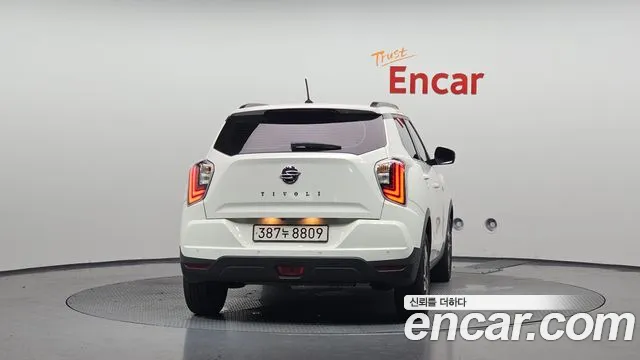 KG_Mobility_Ssangyong TIBOLI Very New Tivoli Бензин 1.5 2WD — Фото автомобиля 4
