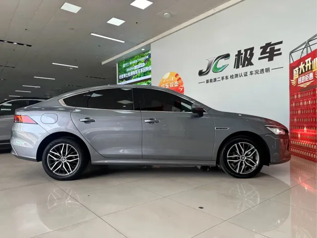 BYD Qin PLUS — Фото автомобиля 6