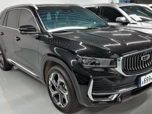 Geely Xingyue L — Фото автомобиля 3