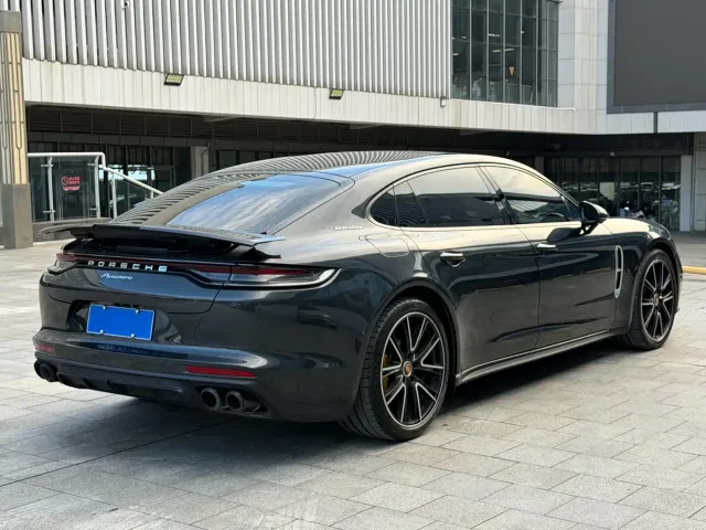 Porsche Panamera — Фото автомобиля 6