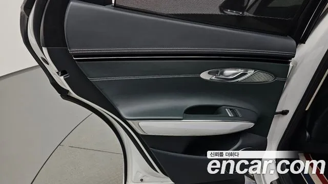 Genesis GV70 Electrified GV70 — Фото автомобиля 19