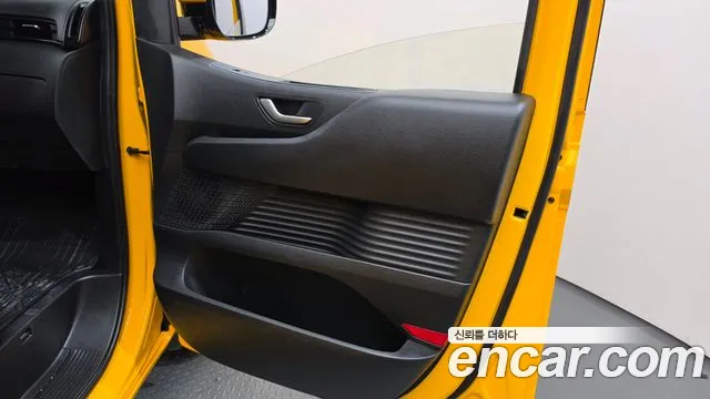 Hyundai Staria — Фото автомобиля 13