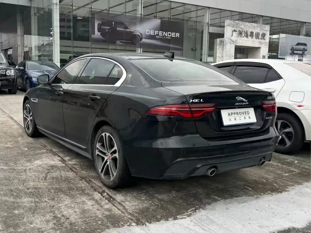 Jaguar XEL — Фото автомобиля 6