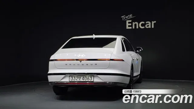 Hyundai Grandeur — Фото автомобиля 4