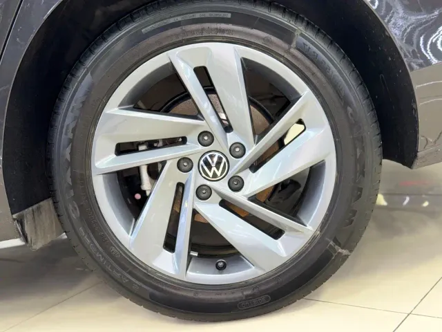 Volkswagen Lamando — Фото автомобиля 23