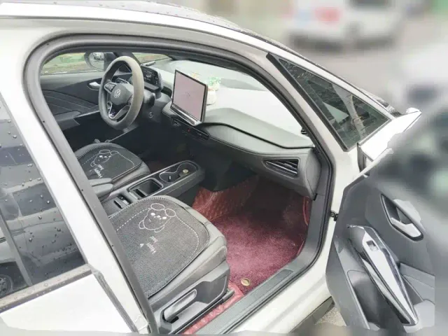 Volkswagen ID.3 — Фото автомобиля 13