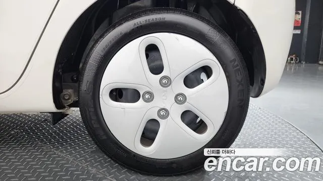 Kia RAY Новый Kia Ray Фургон — Фото автомобиля 18