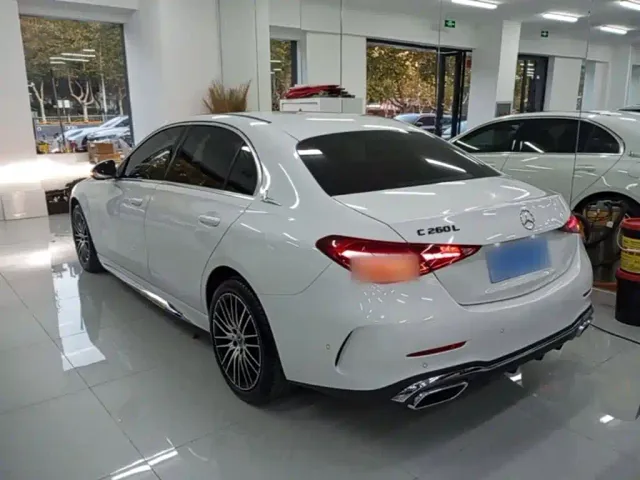 Mercedes-Benz C-Class — Фото автомобиля 4