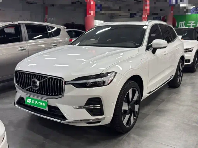 Фотография автомобиля — Volvo XC60