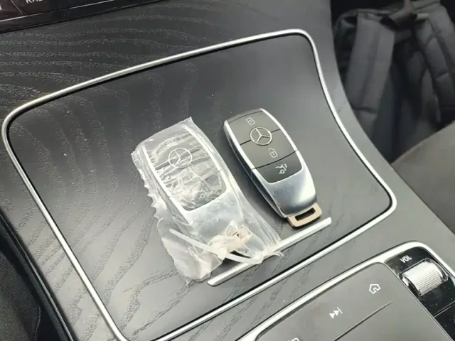 Mercedes-Benz C-Class — Фото автомобиля 8