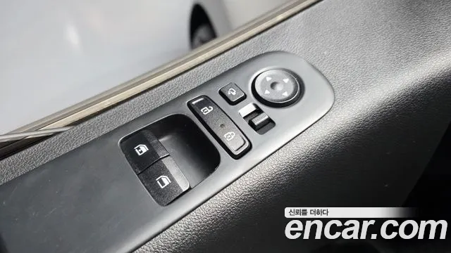 Hyundai Staria — Фото автомобиля 29