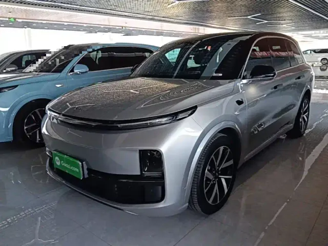 Фотография автомобиля — Li Auto L8