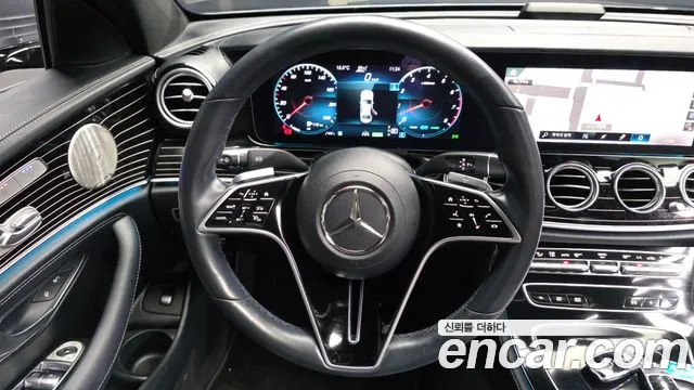Mercedes-Benz E-Class W213 — Фото автомобиля 19