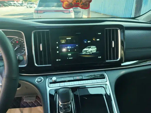 GAC Trumpchi M8 — Фото автомобиля 12