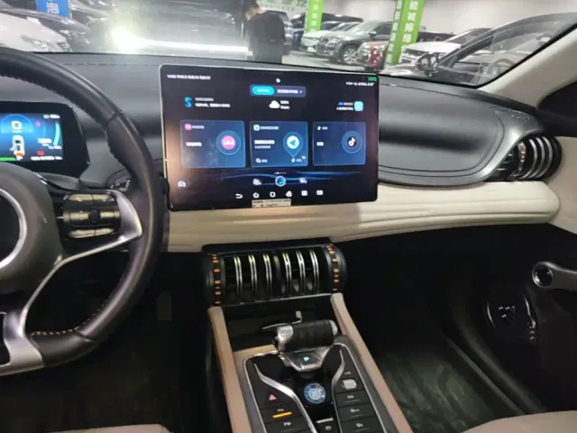 BYD Yuan PLUS 2024 Glory Edition 510KM Excellence — Фото автомобиля 12