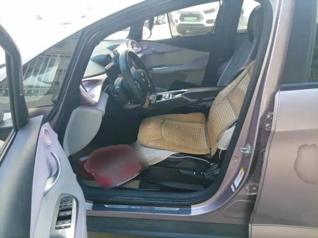 BYD Dolphin — Фото автомобиля 14