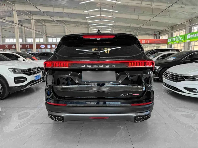 Jetour Jetour X70 PLUS 2023 1.5T DCT Warrior PLUS 5-seater — Фото автомобиля 5