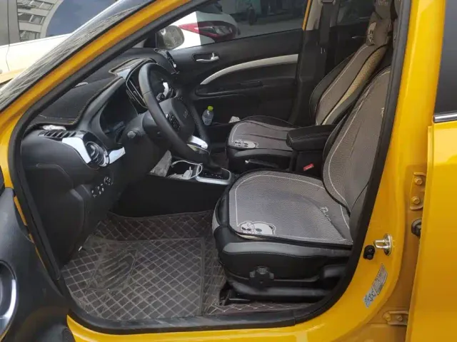 Kia KX1 — Фото автомобиля 9