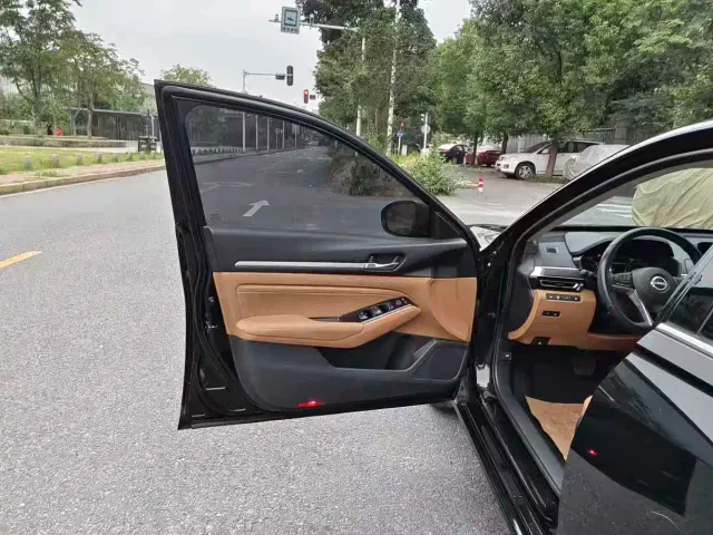 Nissan Teana 2022 2.0L XL-TLS Comfort Edition — Фото автомобиля 10