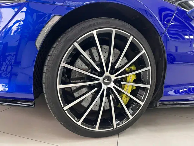 McLaren GT — Фото автомобиля 15